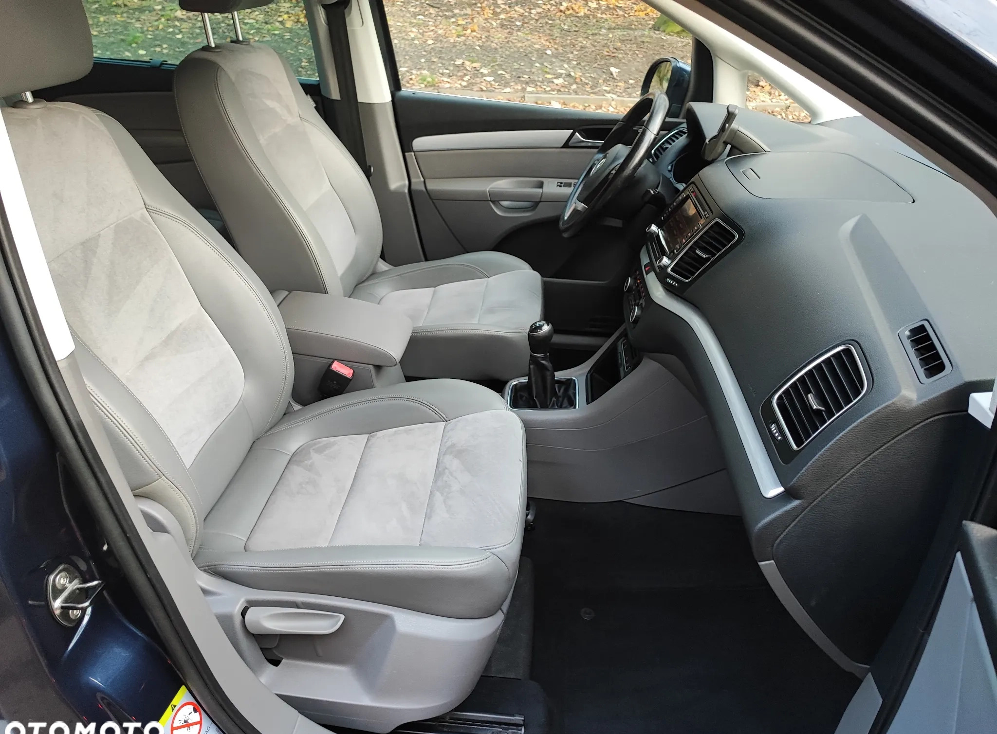 Volkswagen Sharan cena 39800 przebieg: 224000, rok produkcji 2012 z Grodków małe 232
